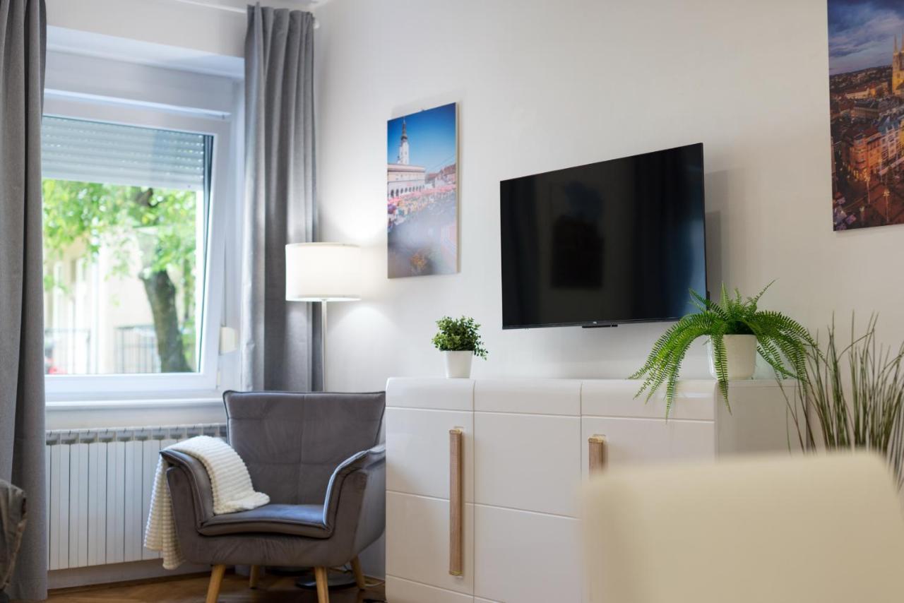 Like Home Zagreb Apartment Luaran gambar