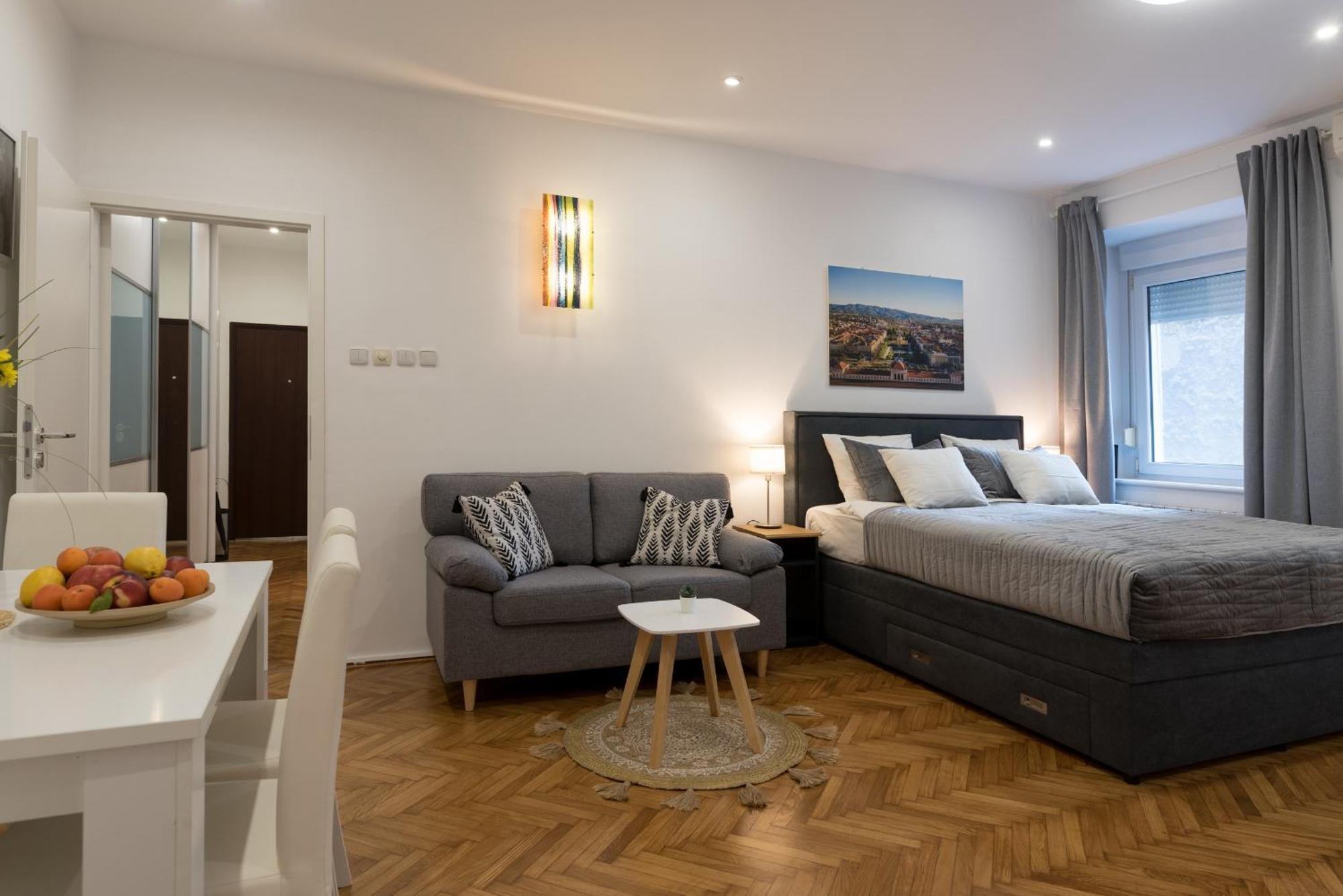 Like Home Zagreb Apartment Luaran gambar