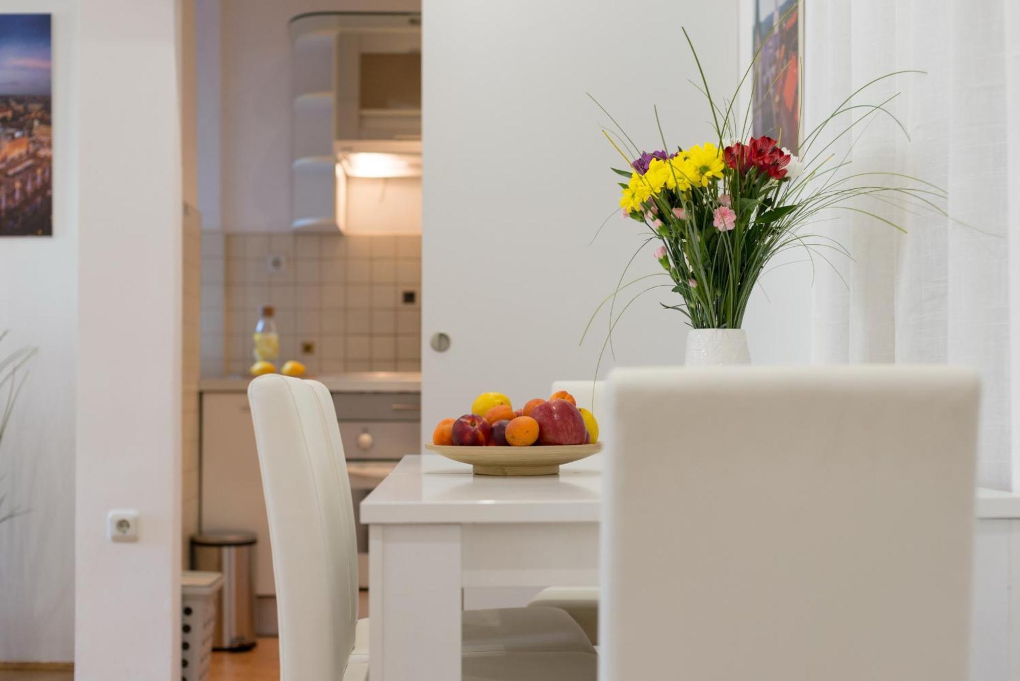 Like Home Zagreb Apartment Luaran gambar