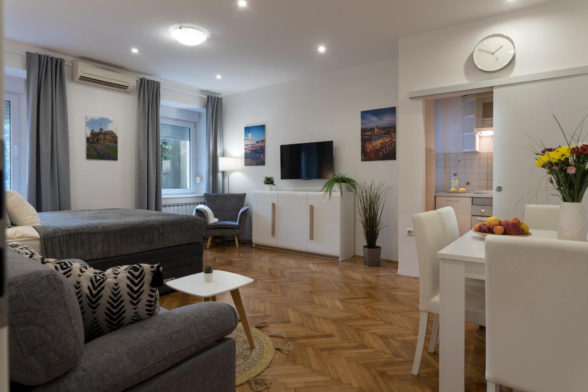 Like Home Zagreb Apartment Luaran gambar